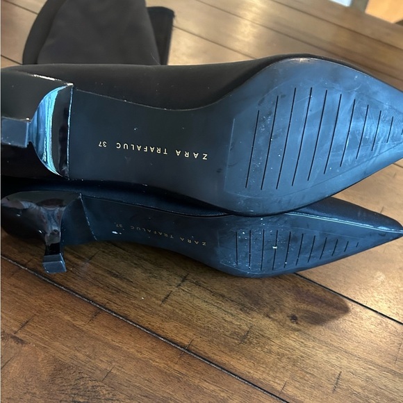 Zara Trafaluc Black Stretch Kitten Heel Tall Boots Size 6.5 - Picture 5 of 6